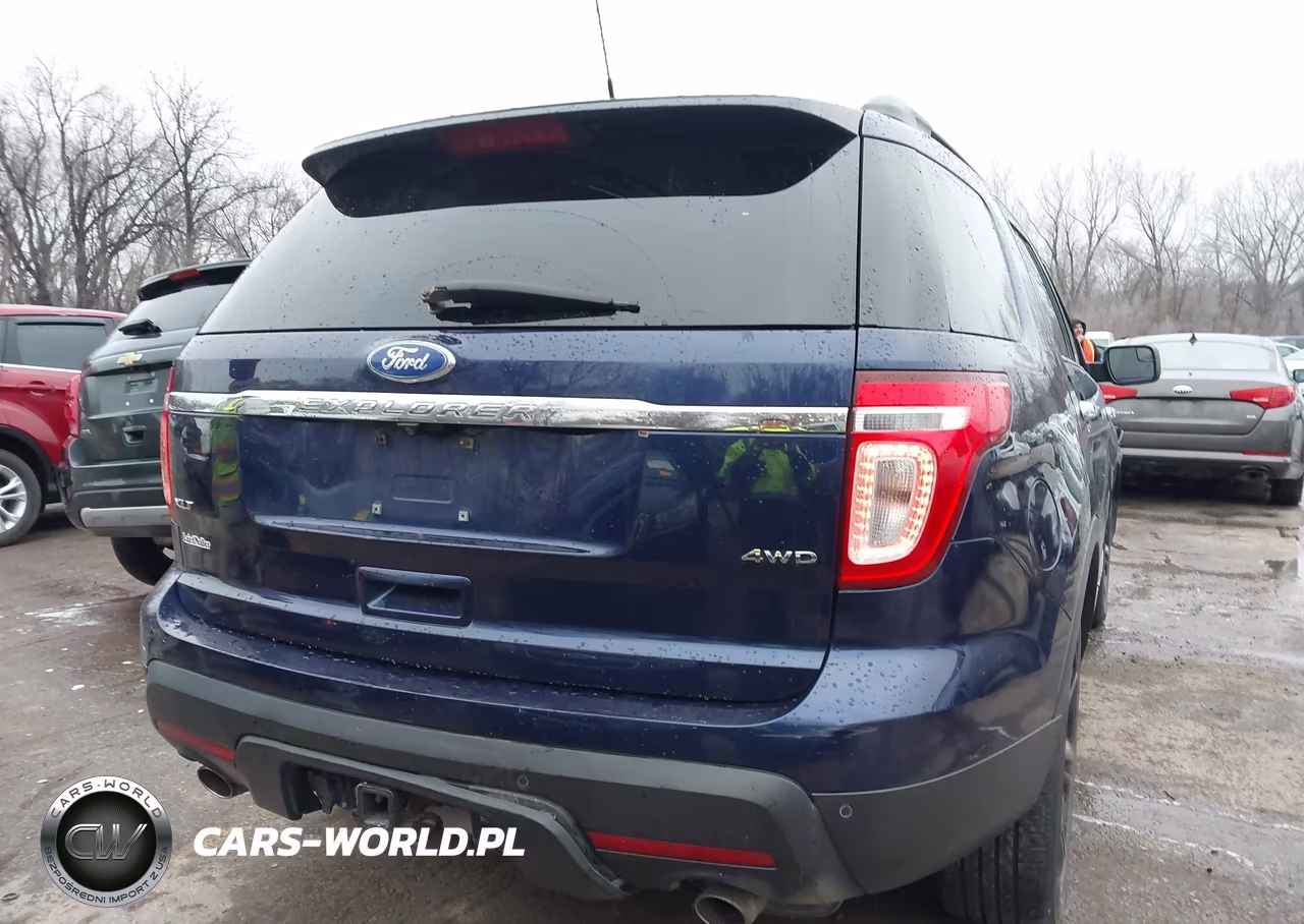 2011 Ford Explorer Xlt VIN:1FMHK8D87BGA57474 - 4