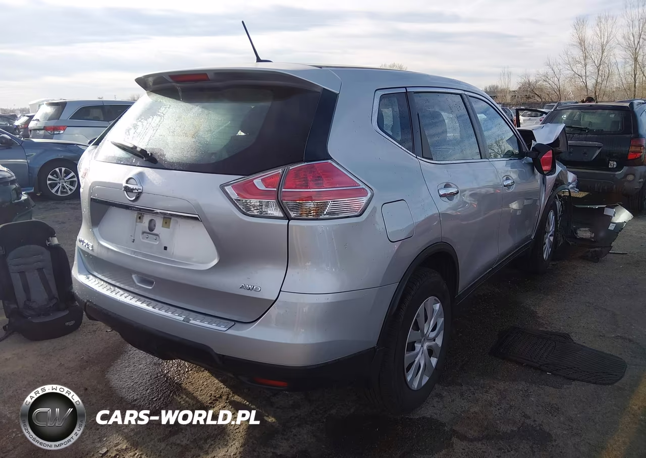 2015 Nissan Rogue S VIN:KNMAT2MV4FP591513 - 4
