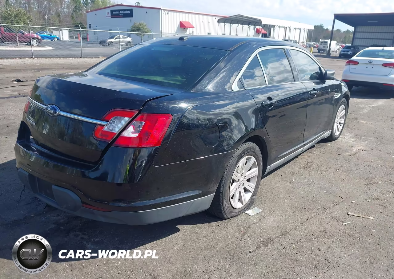 2011 Ford Taurus Se VIN:1FAHP2DW0BG188589 - 4