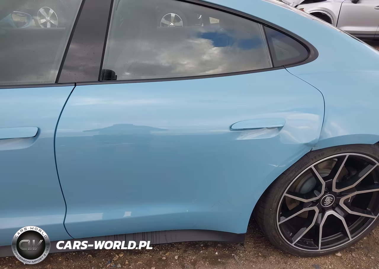 2024 Porsche Taycan VIN:WP0AA2Y17RSA13519 - 6