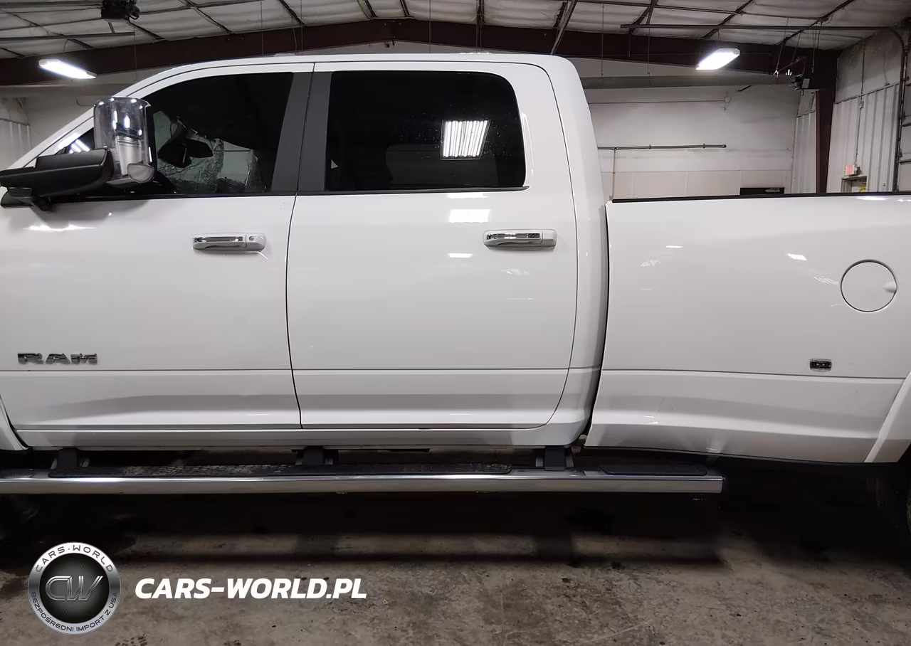 2022 Ram 3500 Laramie 4X4 8' Box VIN:3C63RRJL5NG334437 - 15