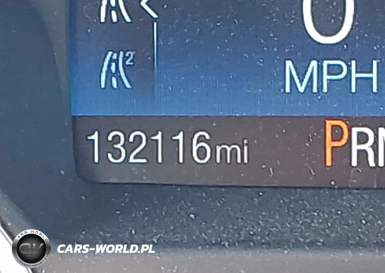 2018 Ford Focus Se VIN:1FADP3F29JL252990 - 15
