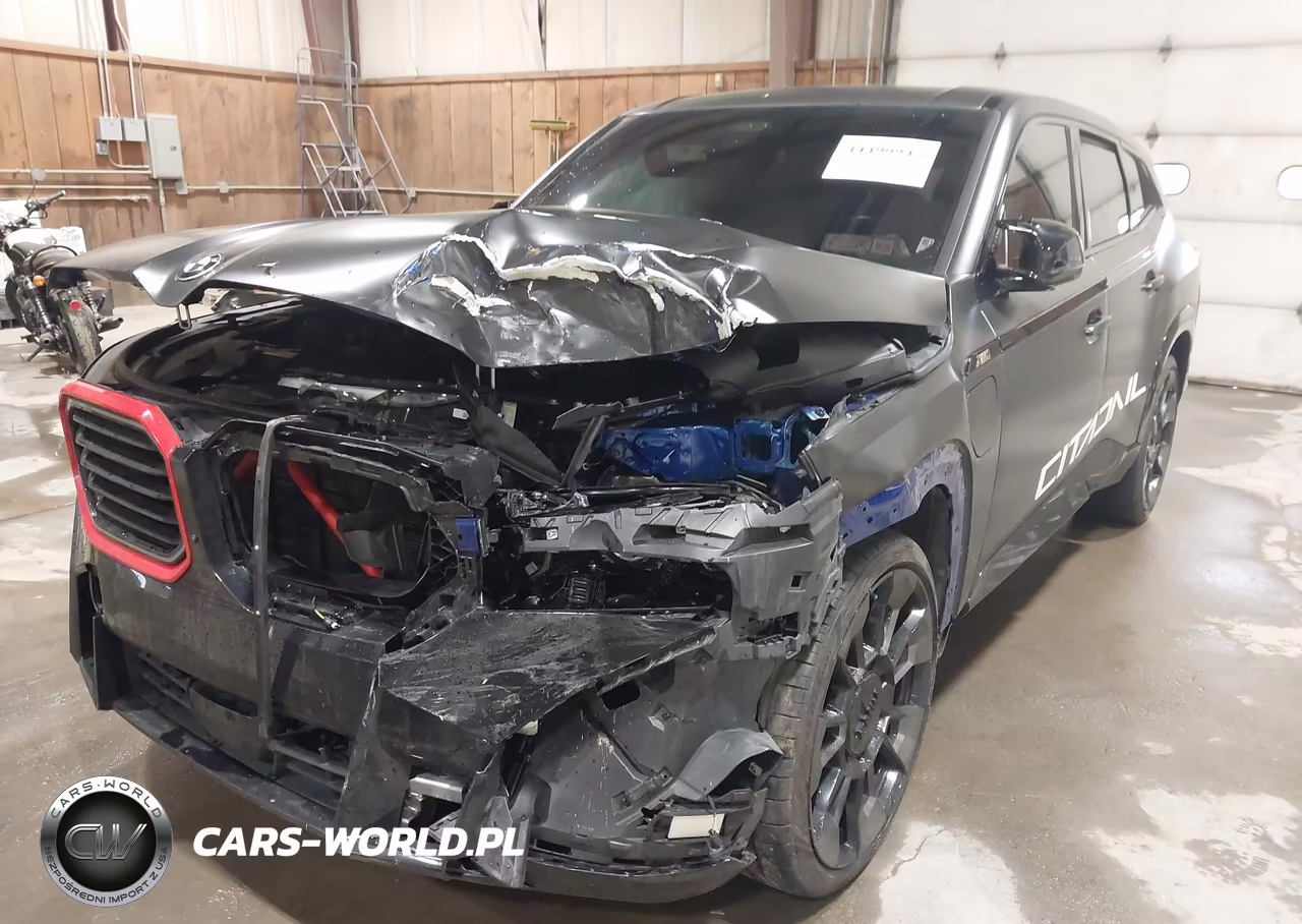 2023 BMW Xm VIN:5YM23CS09P9R61630 - 6