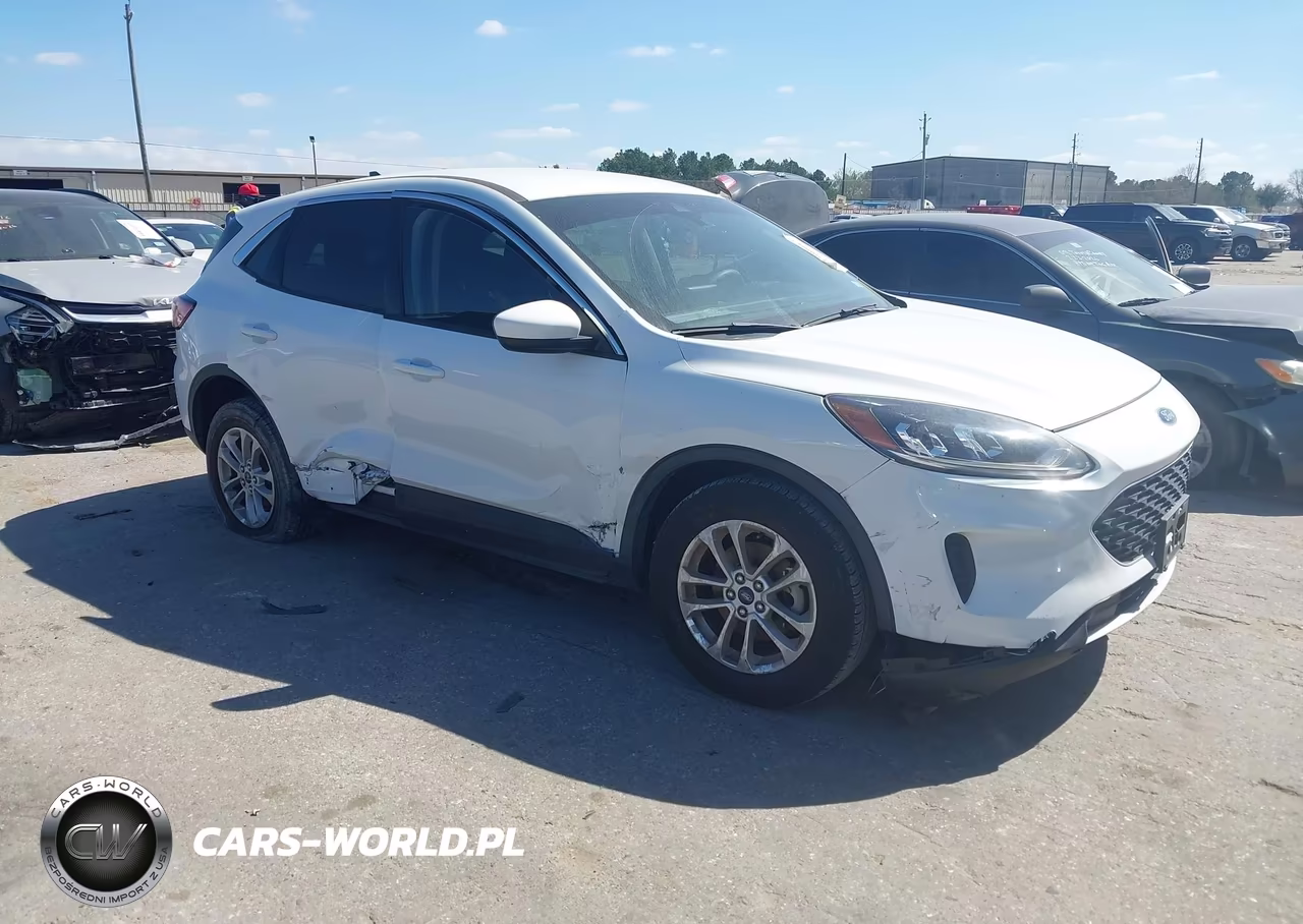 2021 Ford Escape Se