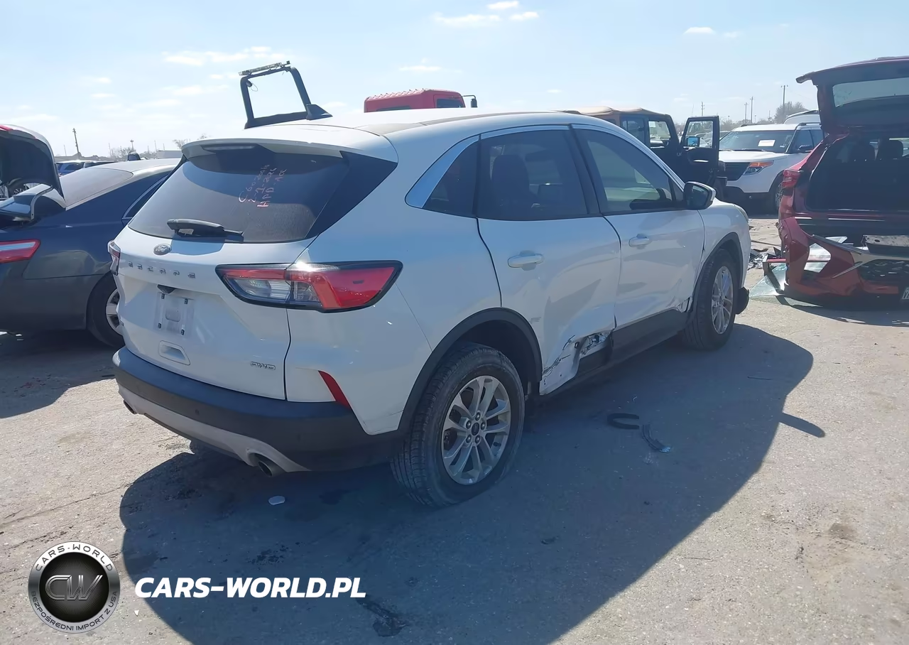 2021 Ford Escape Se VIN:1FMCU9G6XMUA69661 - 4