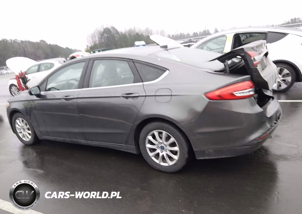 2017 Ford Fusion S VIN:3FA6P0G75HR270920 - 14