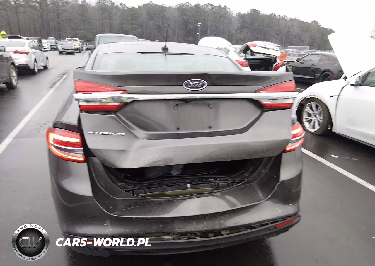 2017 Ford Fusion S VIN:3FA6P0G75HR270920 - 16