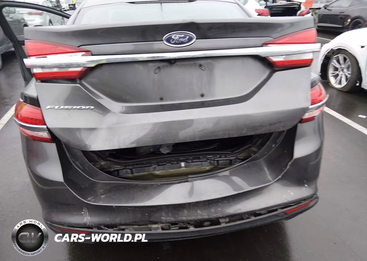 2017 Ford Fusion S VIN:3FA6P0G75HR270920 - 6