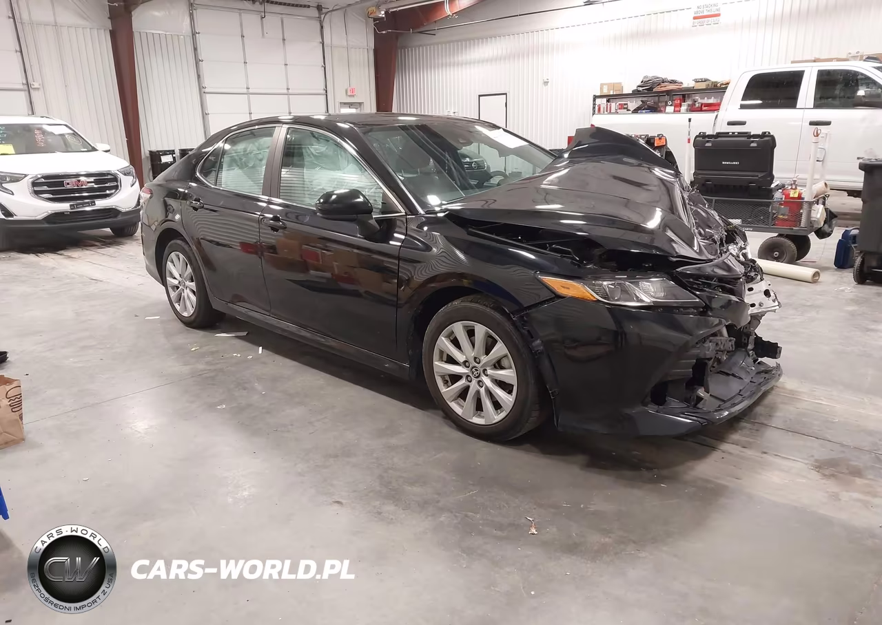 2020 Toyota Camry Le Awd