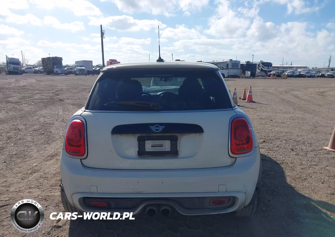 2019 Mini Hardtop Cooper S VIN:WMWXP7C5XK2H60681 - 17