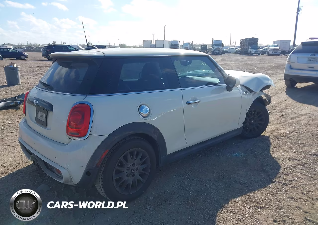 2019 Mini Hardtop Cooper S VIN:WMWXP7C5XK2H60681 - 4
