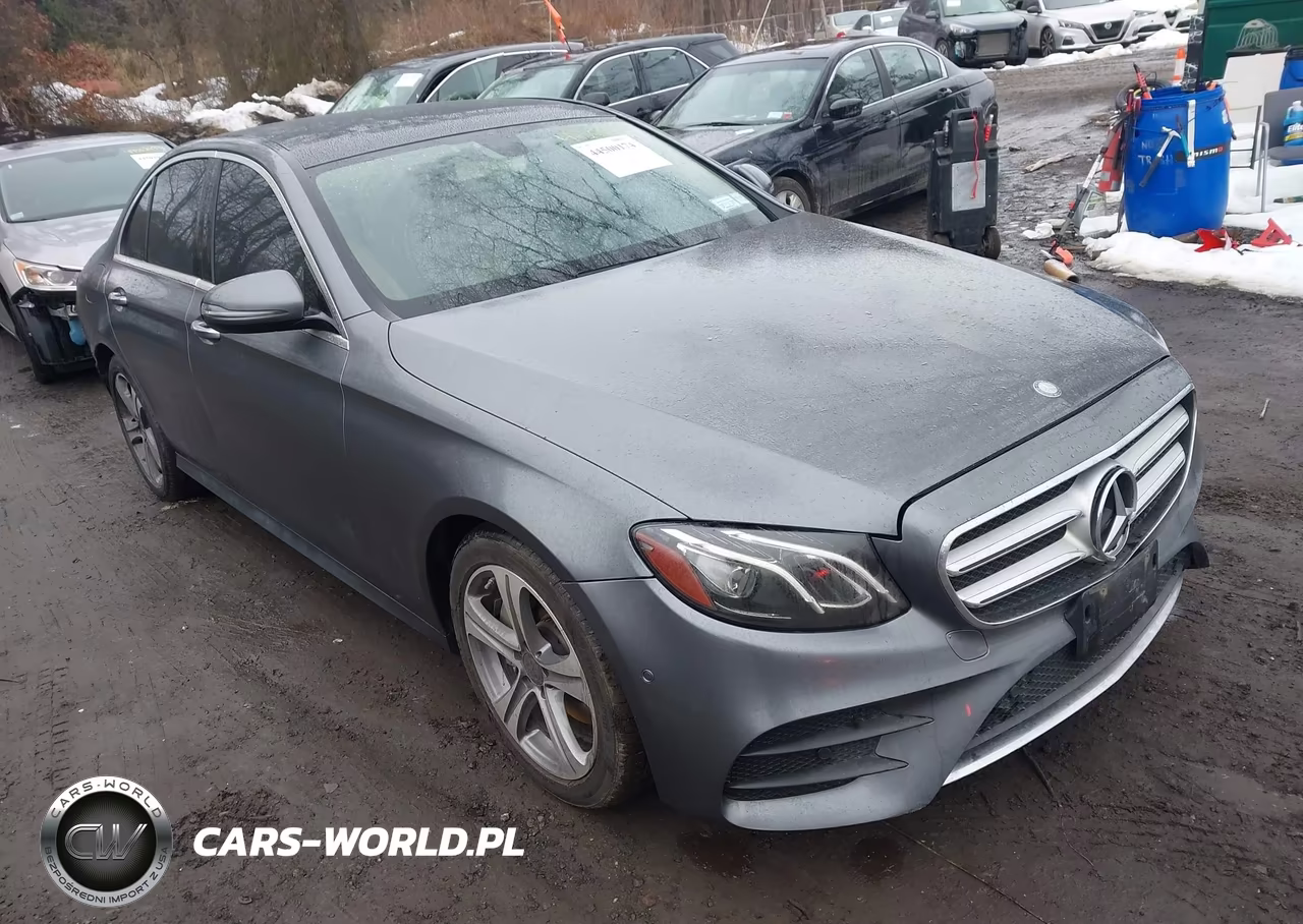 2017 Mercedes-Benz E 300 4Matic