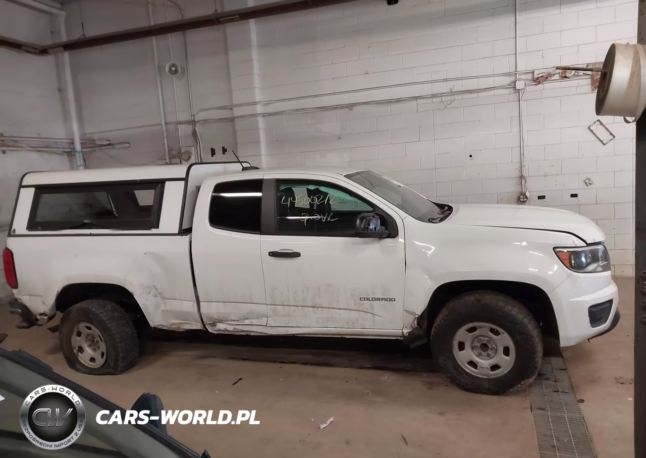 2015 Chevrolet Colorado Wt VIN:1GCHSAEA8F1149747 - 13