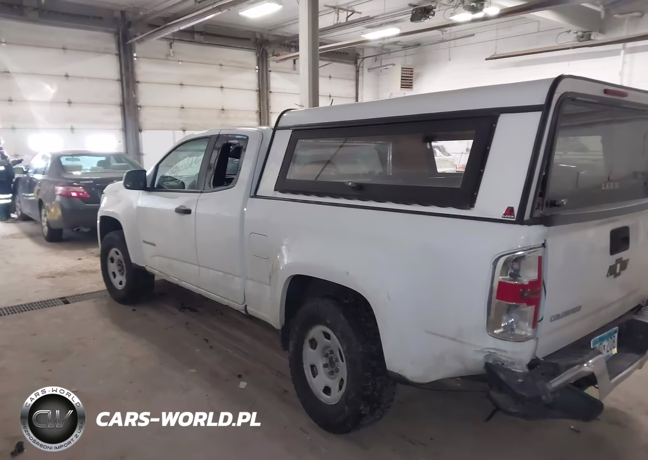 2015 Chevrolet Colorado Wt VIN:1GCHSAEA8F1149747 - 14