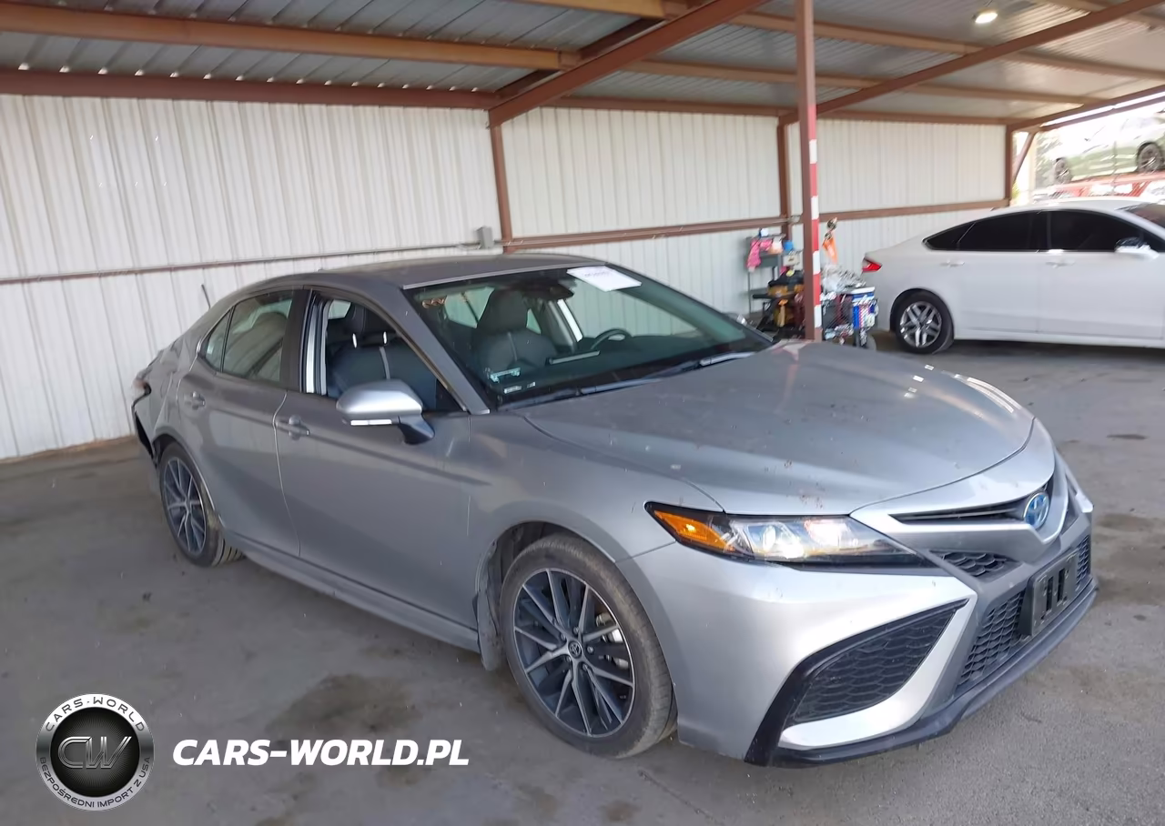 2024 Toyota Camry Hybrid Se – zdjęcie 1 z 16