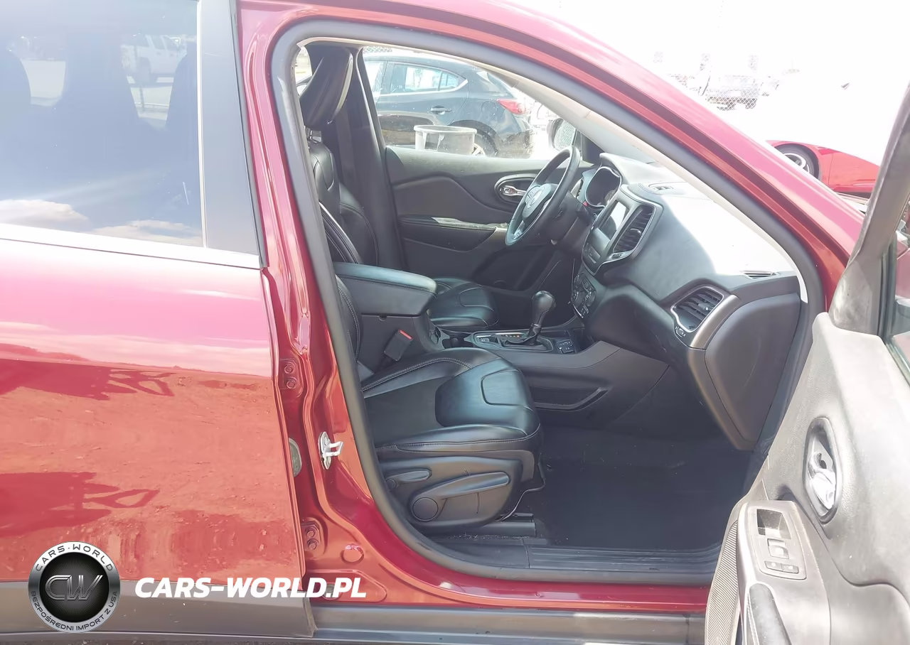 2020 Jeep Cherokee Latitude Plus Fwd VIN:1C4PJLLB3LD652621 - 5