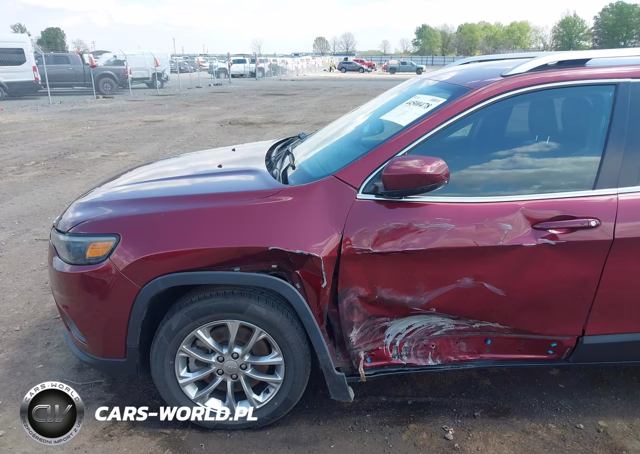2020 Jeep Cherokee Latitude Plus Fwd VIN:1C4PJLLB3LD652621 - 6