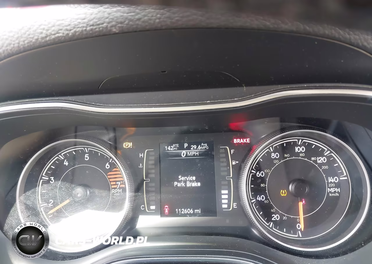 2020 Jeep Cherokee Latitude Plus Fwd VIN:1C4PJLLB3LD652621 - 7