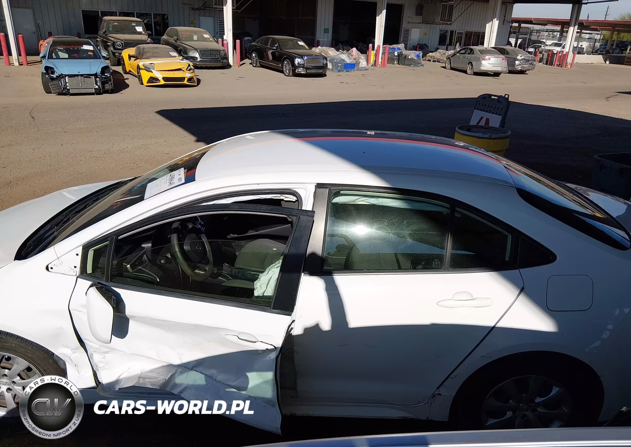 2020 Toyota Corolla Le VIN:JTDEPRAE8LJ080503 - 14