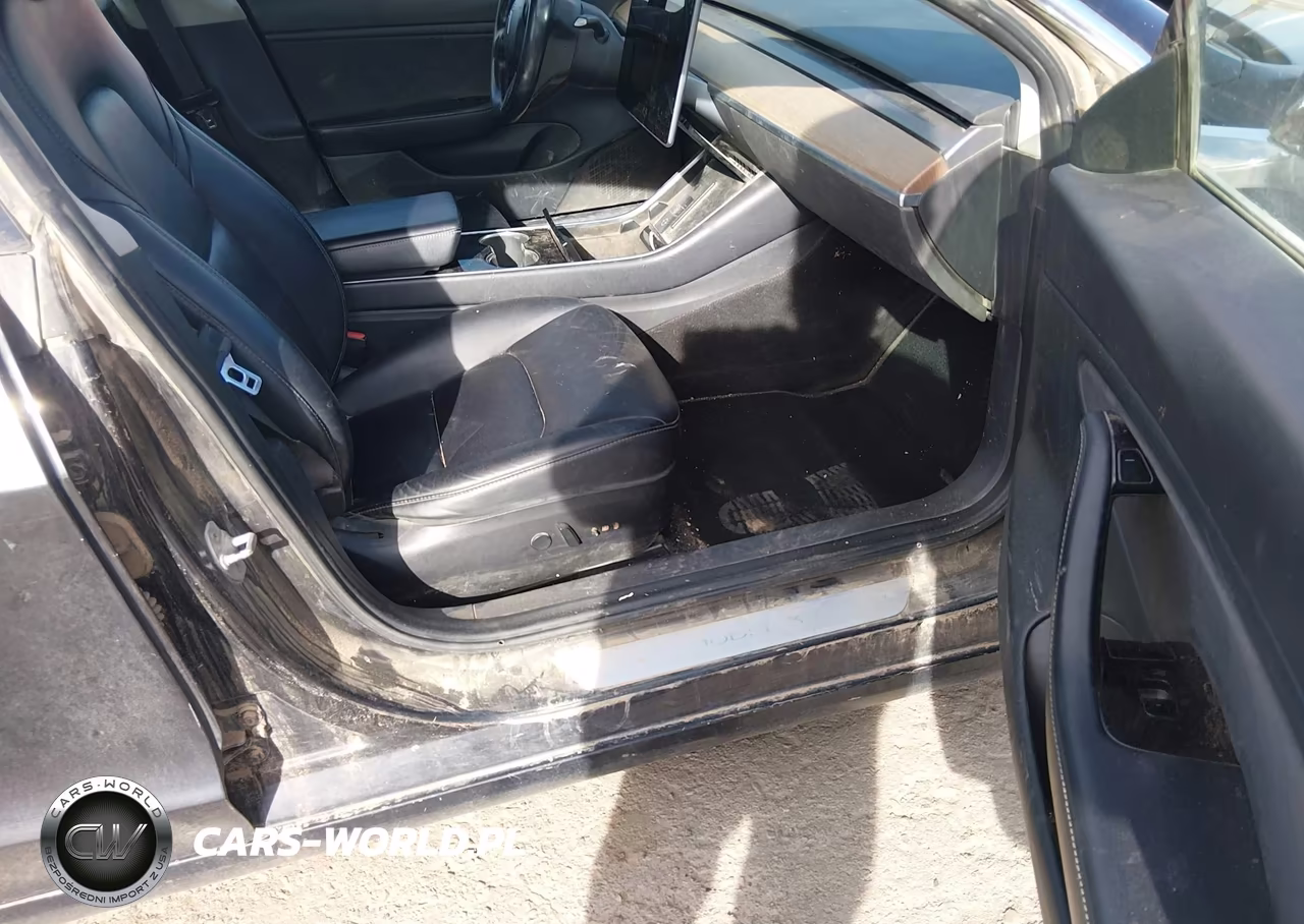 2018 Tesla Model 3 Long Range-Performance VIN:5YJ3E1EB6JF077148 - 5