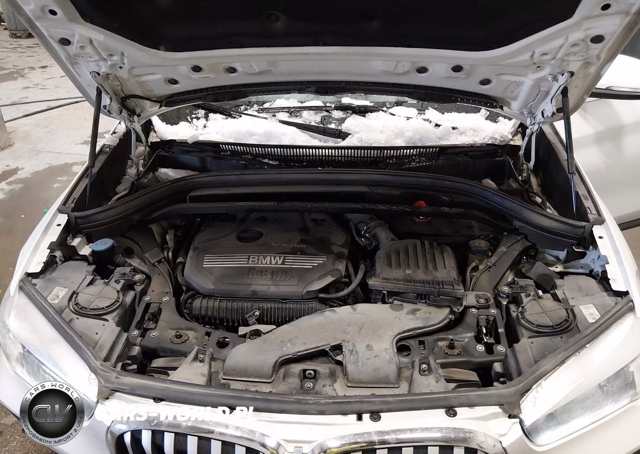 2021 BMW X1 xDrive28I VIN:WBXJG9C09M5T16508 - 10