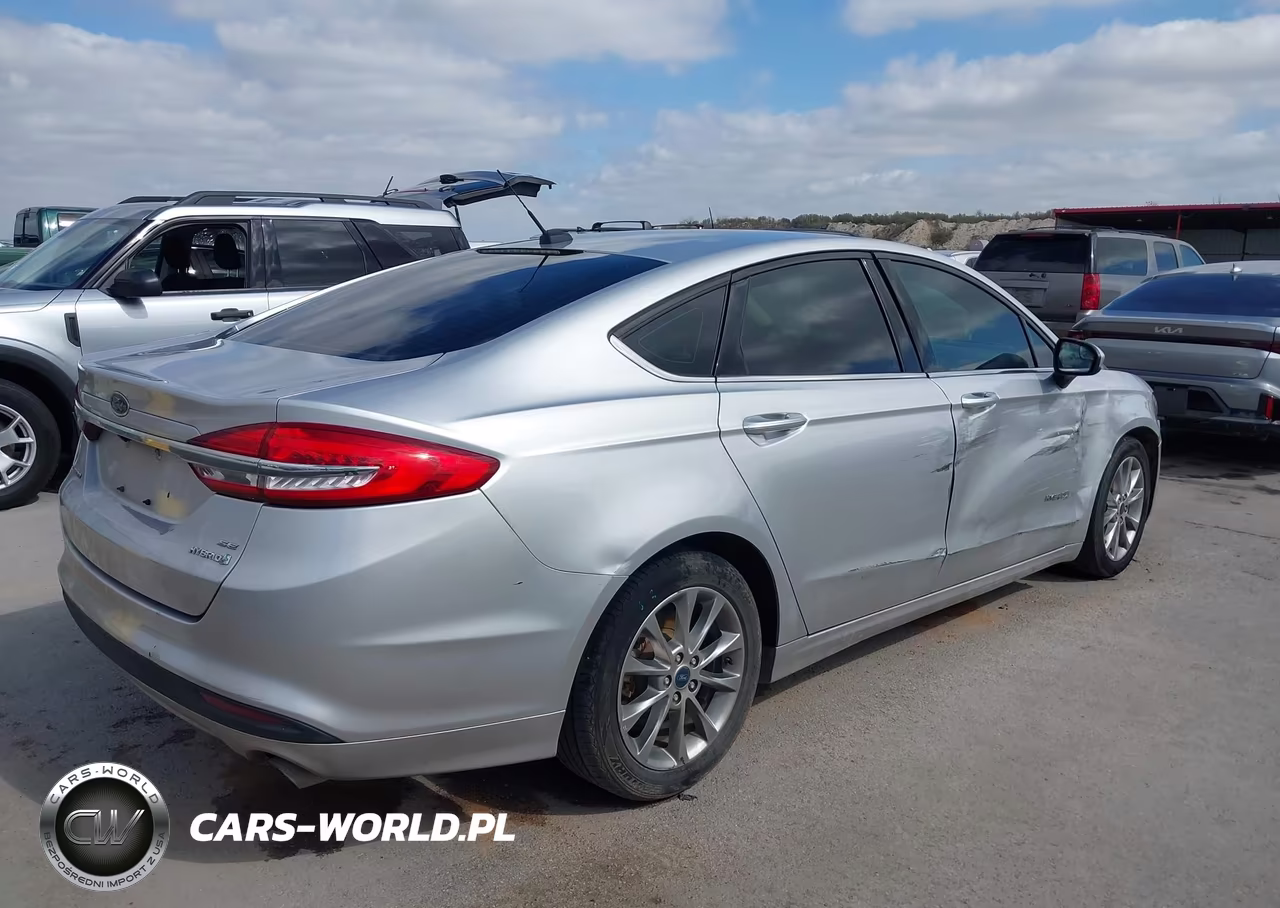 2017 Ford Fusion Hybrid Se VIN:3FA6P0LU2HR336643 - 4