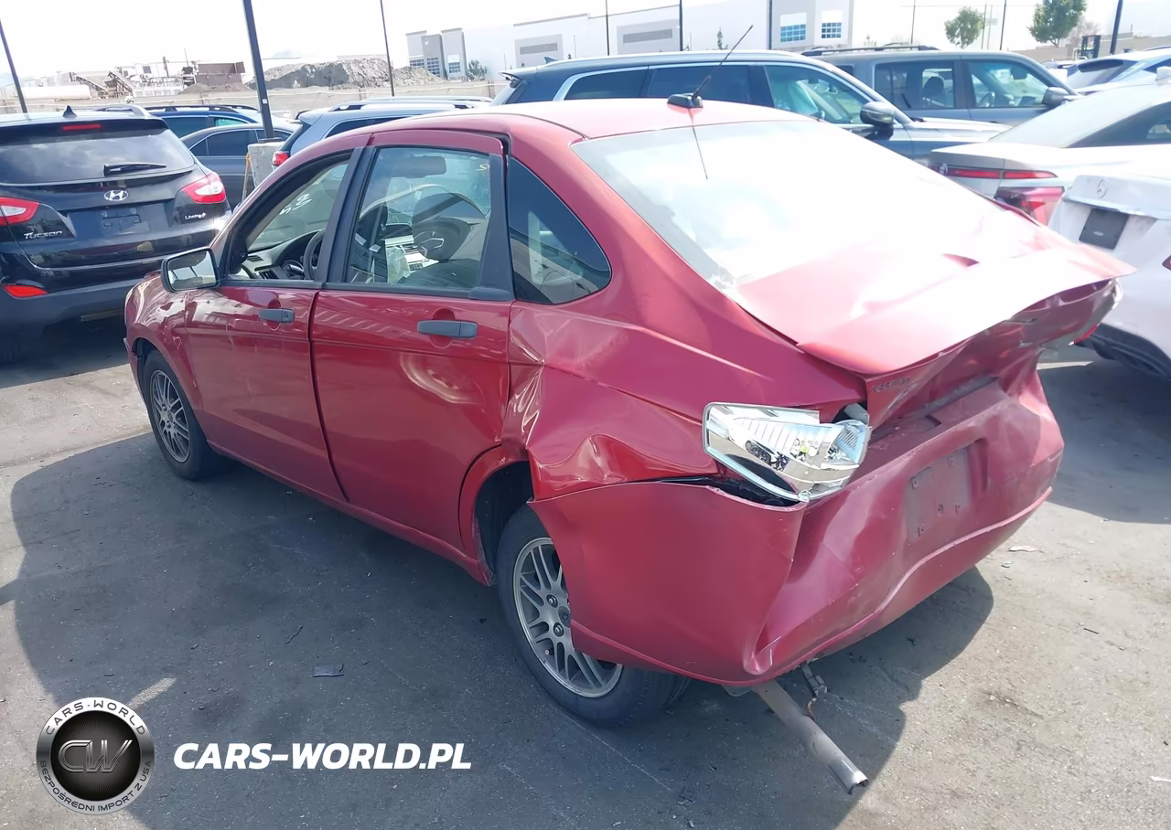 2011 Ford Focus Se VIN:1FAHP3FN7BW190615 - 3