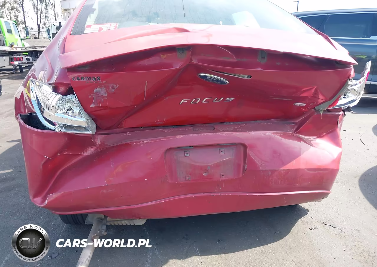 2011 Ford Focus Se VIN:1FAHP3FN7BW190615 - 6