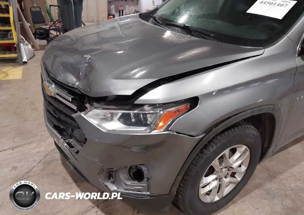 2019 Chevrolet Traverse Ls VIN:1GNERFKW0KJ270950 - 6