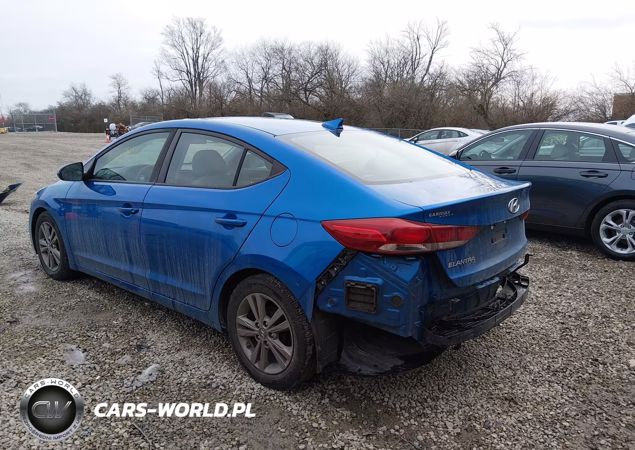 2017 Hyundai Elantra Se VIN:5NPD84LF4HH156073 - 3