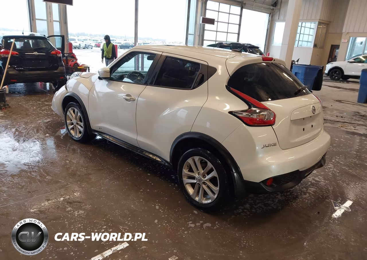 2015 Nissan Juke Sv VIN:JN8AF5MR8FT504381 - 3