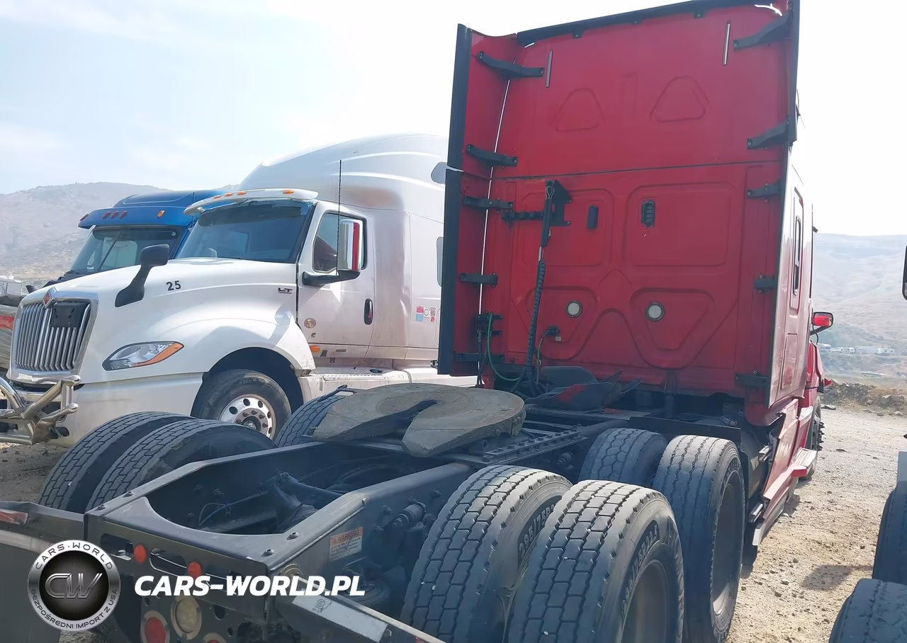 2020 Freightliner New Cascadia 126 VIN:3AKJHHDR9LSLY8320 - 4