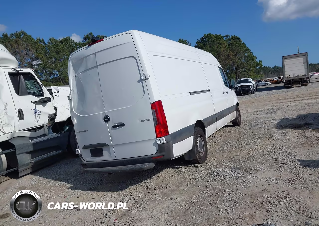2021 Mercedes-Benz Sprinter 2500 High Roof I4 VIN:W1Y40CHY4MT057380 - 4