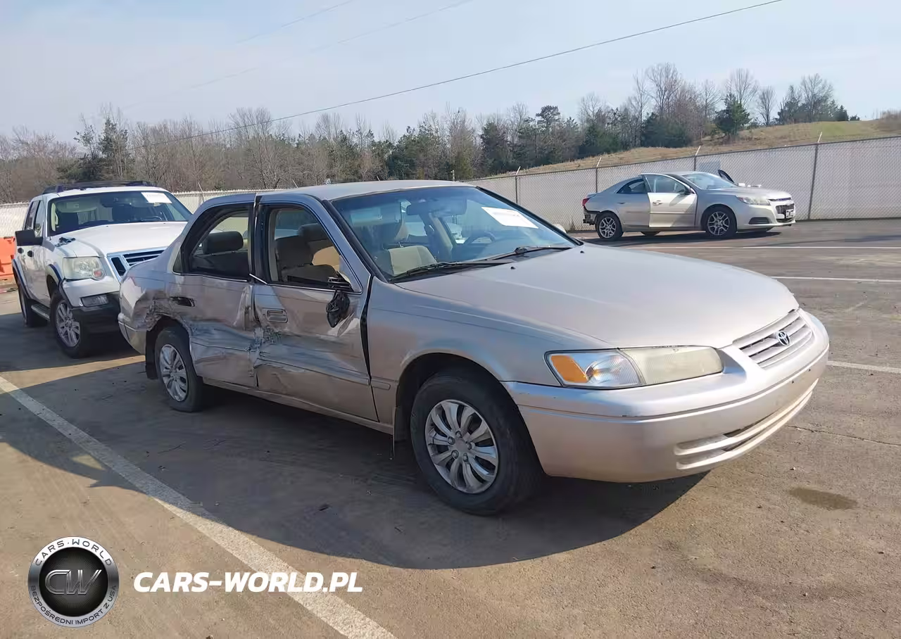 1999 Toyota Camry Le