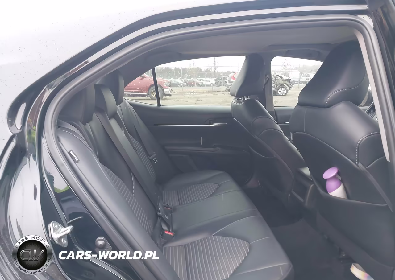 2020 Toyota Camry Se VIN:4T1G11AK9LU952621 - 8
