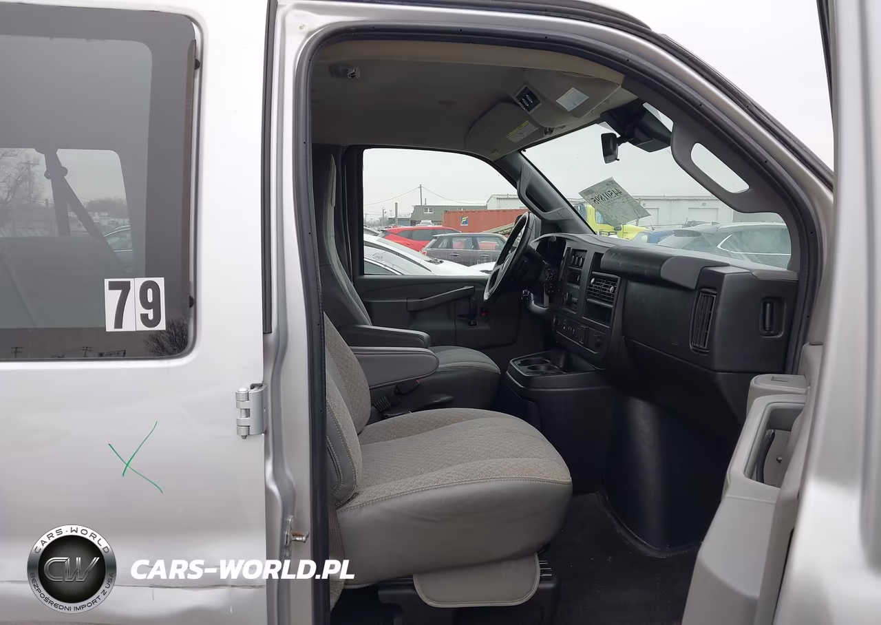 2020 GMC Savana Passenger Rwd 2500 Regular Wheelbase Lt VIN:1GJW7FFG6L1157763 - 5