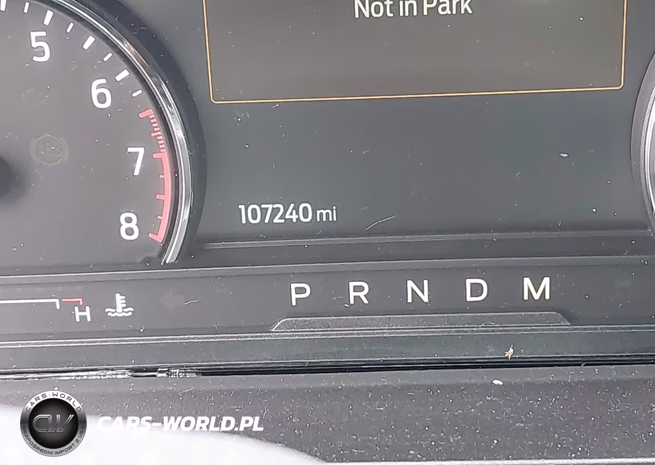 2020 Ford Explorer Xlt VIN:1FMSK8DHXLGA69688 - 15