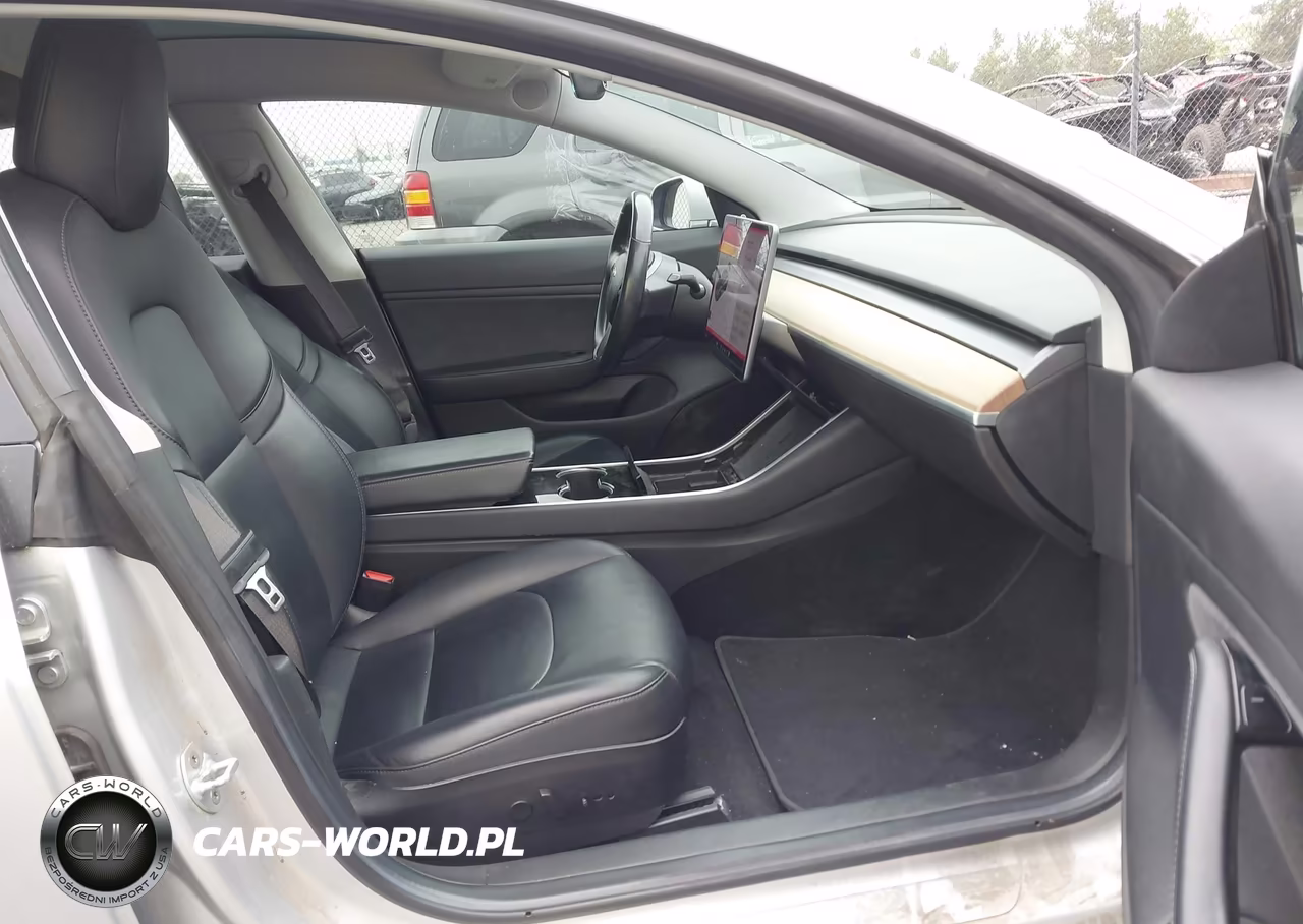 2018 Tesla Model 3 Long Range-Mid Range VIN:5YJ3E1EA8JF010929 - 5