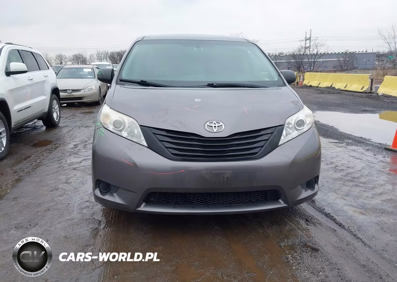 2015 Toyota Sienna L 7 Passenger VIN:5TDZK3DC0FS609098 - 12