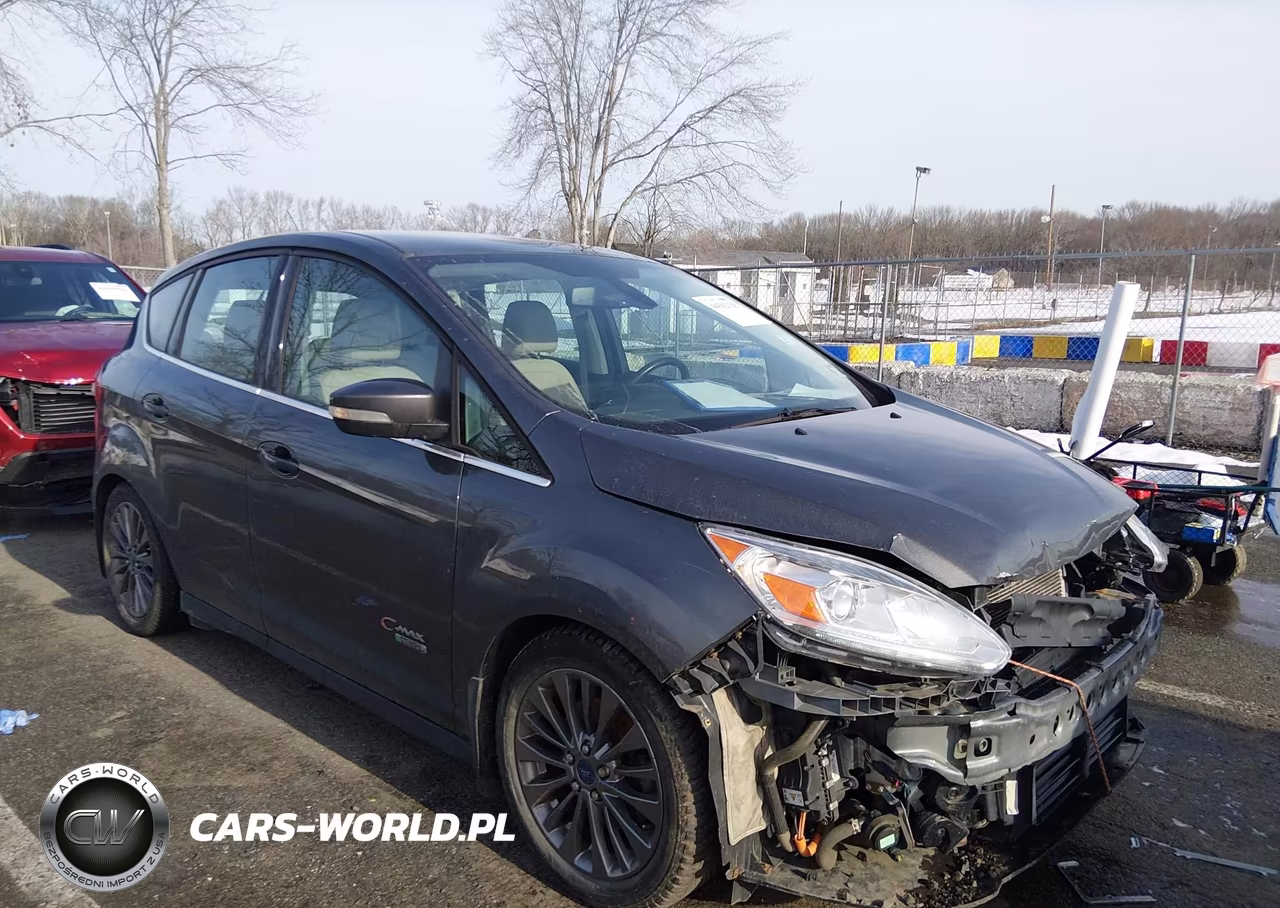 2017 Ford C-Max Energi Titanium