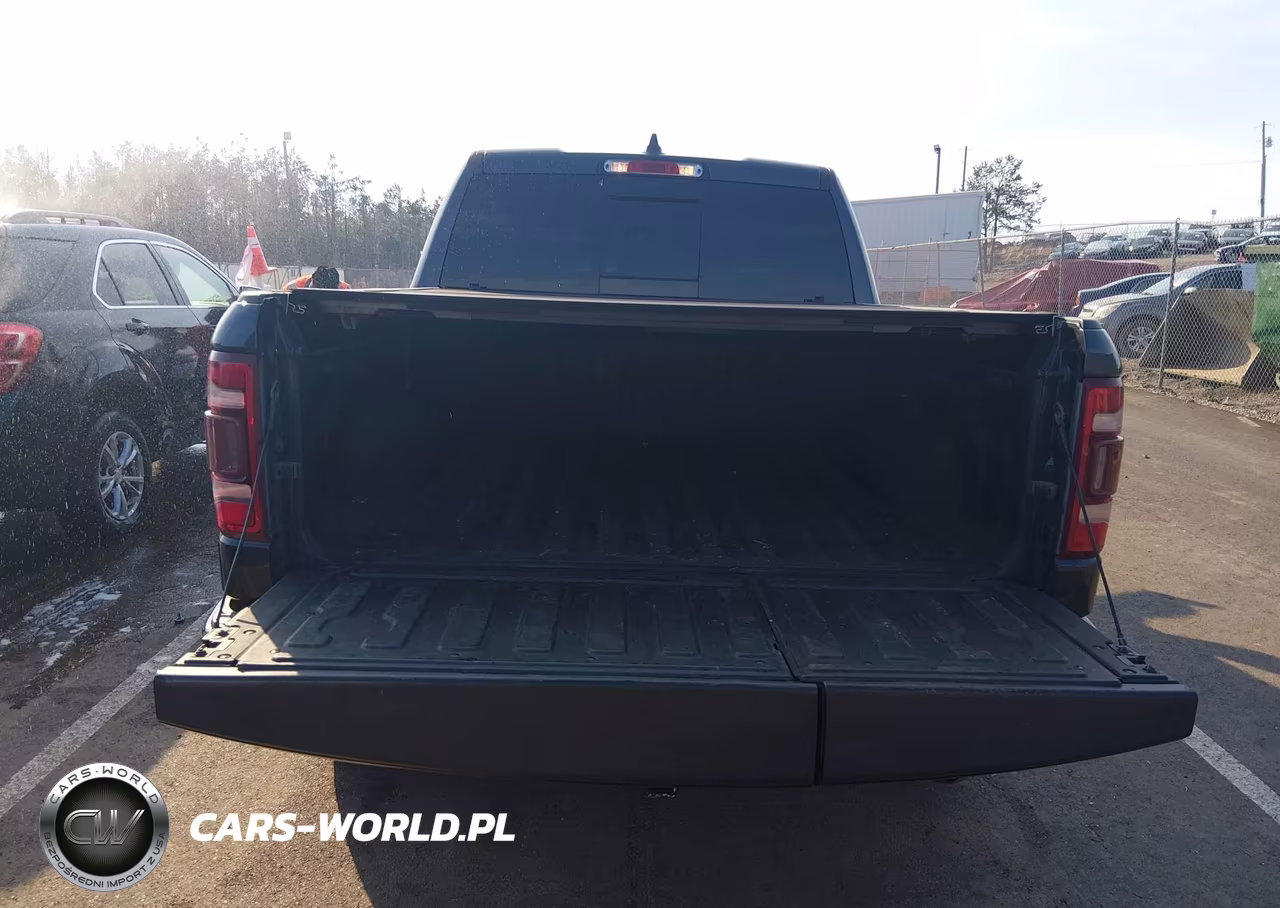 2020 Ram 1500 Laramie 4X4 5'7 Box VIN:1C6SRFJT6LN369583 - 17