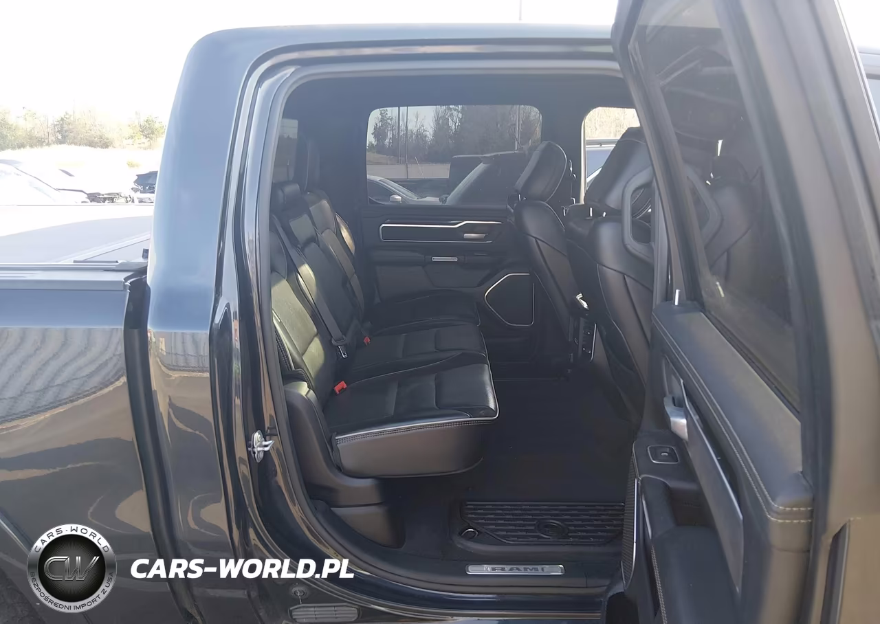 2020 Ram 1500 Laramie 4X4 5'7 Box VIN:1C6SRFJT6LN369583 - 8