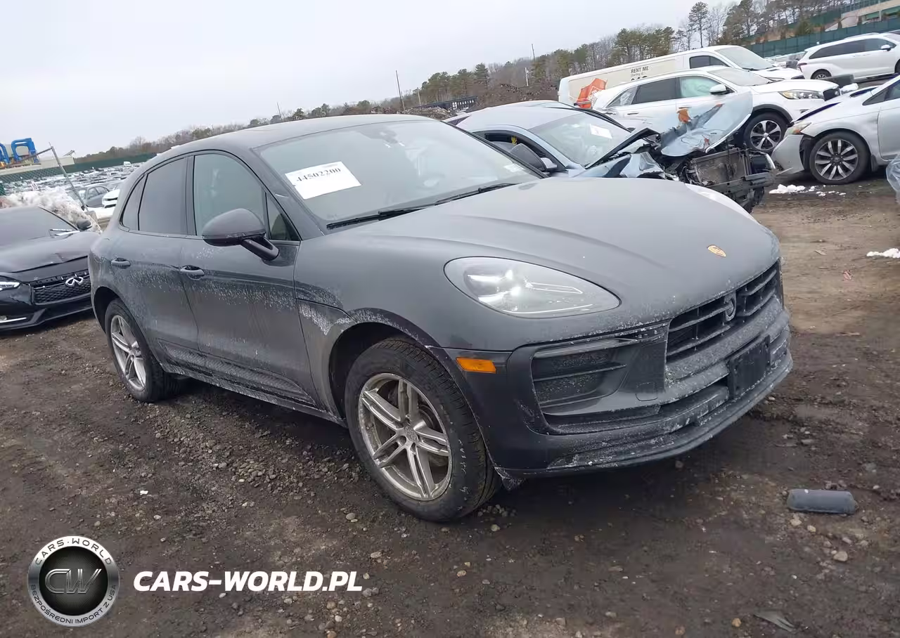 2023 Porsche Macan T