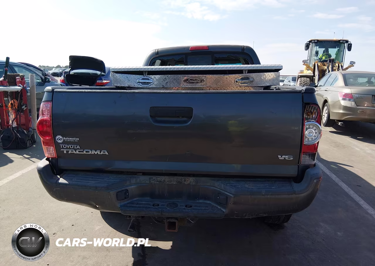 2013 Toyota Tacoma Base V6 VIN:3TMMU4FN8DM058117 - 16