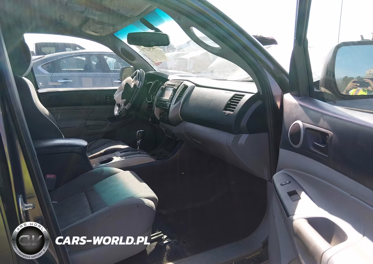2013 Toyota Tacoma Base V6 VIN:3TMMU4FN8DM058117 - 5