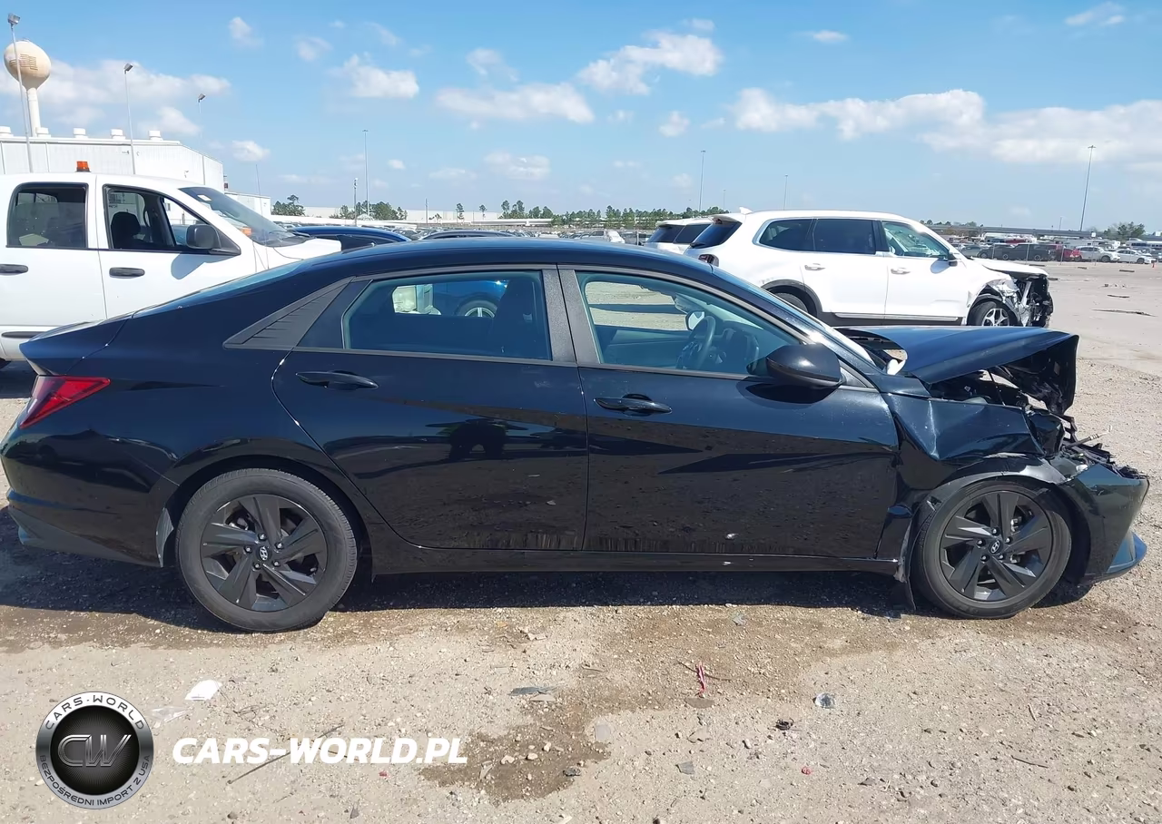 2021 Hyundai Elantra Sel VIN:KMHLM4AG2MU102723 - 13