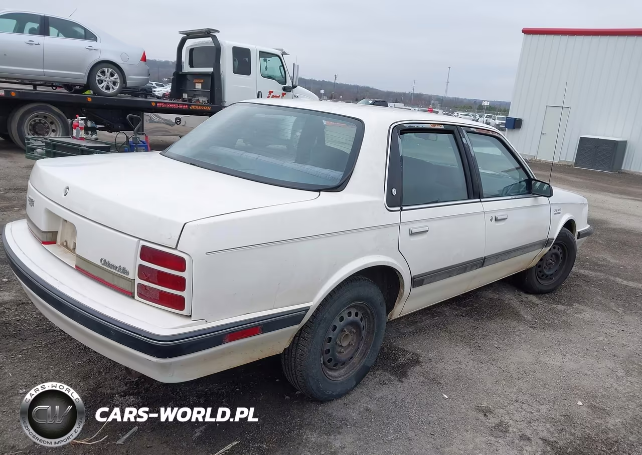 1991 Oldsmobile Cutlass Ciera S VIN:1G3AJ54N9M6316231 - 4