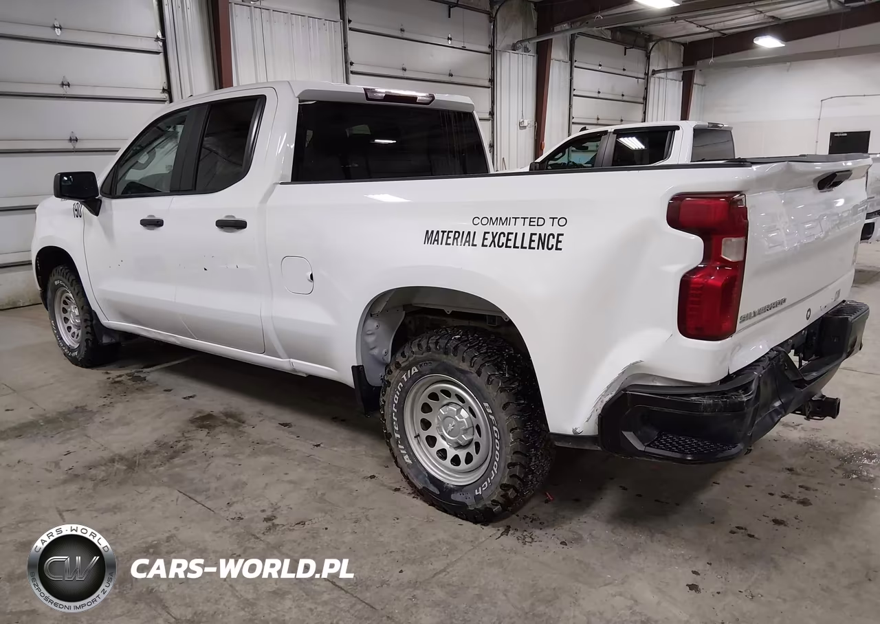 2024 Chevrolet Silverado 1500 4Wd Standard Bed Wt VIN:1GCRDAEK7RZ355056 - 3