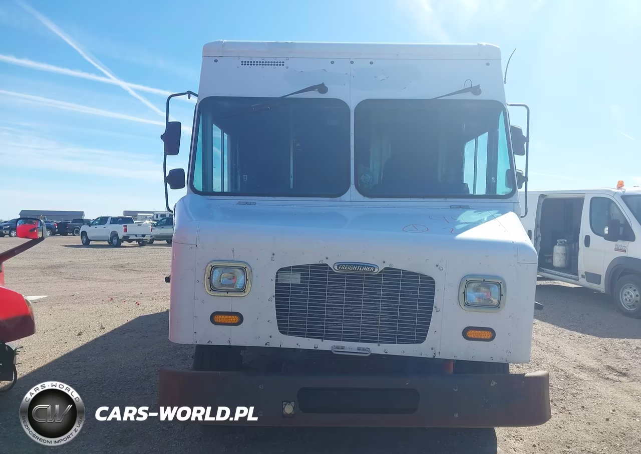 2011 Freightliner Chassis M Line Walk-In Van VIN:4UZAAPDUXBCBD0516 - 12