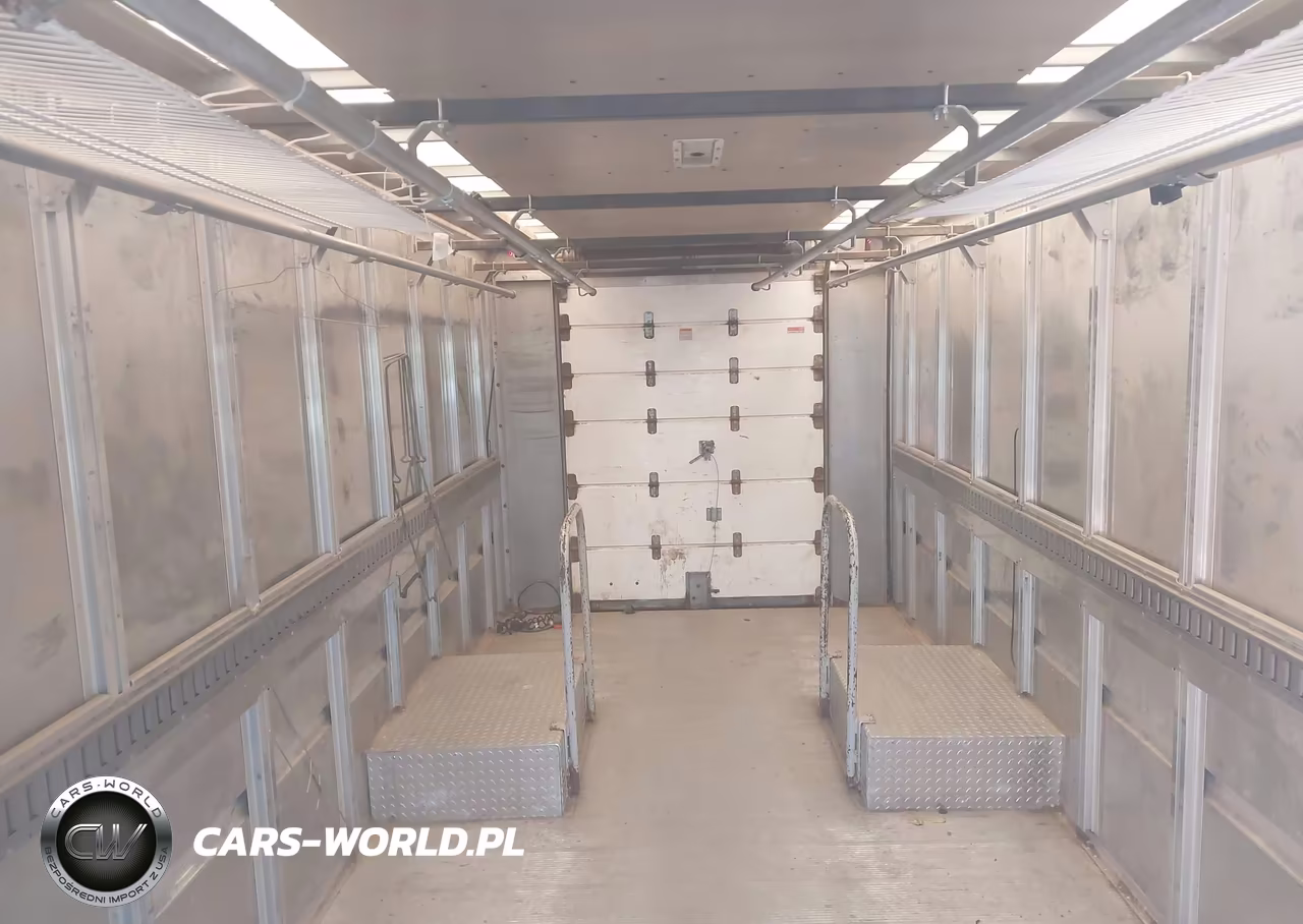 2011 Freightliner Chassis M Line Walk-In Van VIN:4UZAAPDUXBCBD0516 - 7